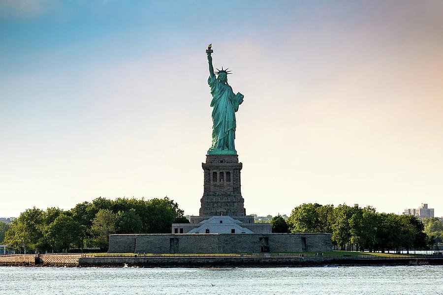 The Statue of Liberty Photograph by Valerie Quinn - Fine Art America