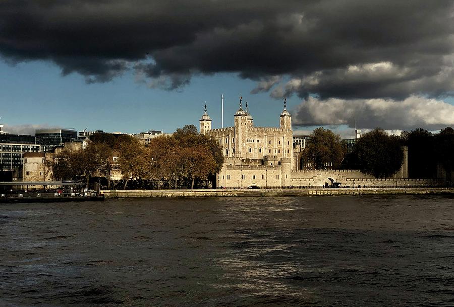London Photograph - The Tower Of London by Adrian Legg
