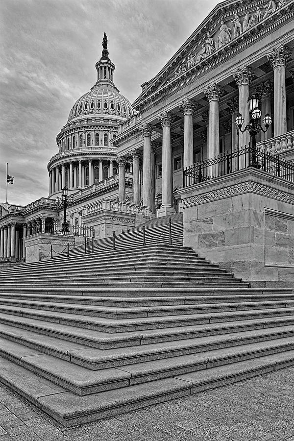 The US Capitol bw Photograph by Susan Candelario