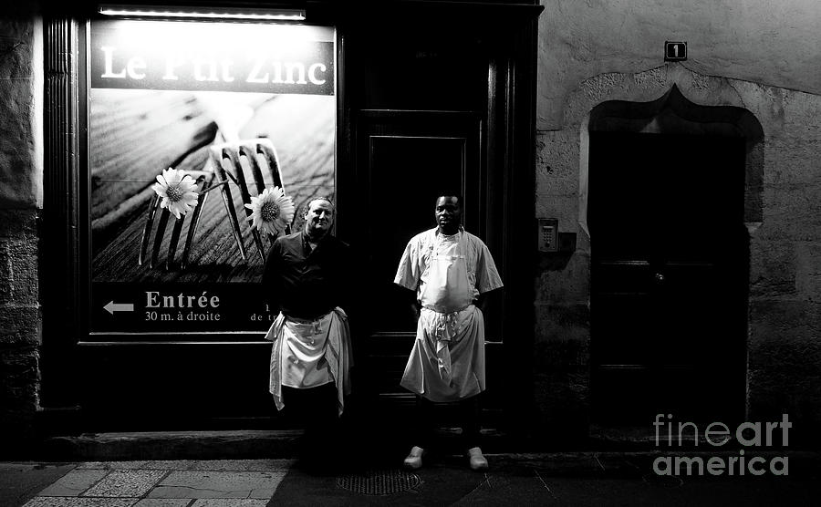 Black And White Photograph - The Waiters by Imi Koetz
