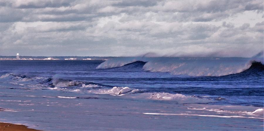 - The Wave - Plum Island MA  Photograph by THERESA Nye