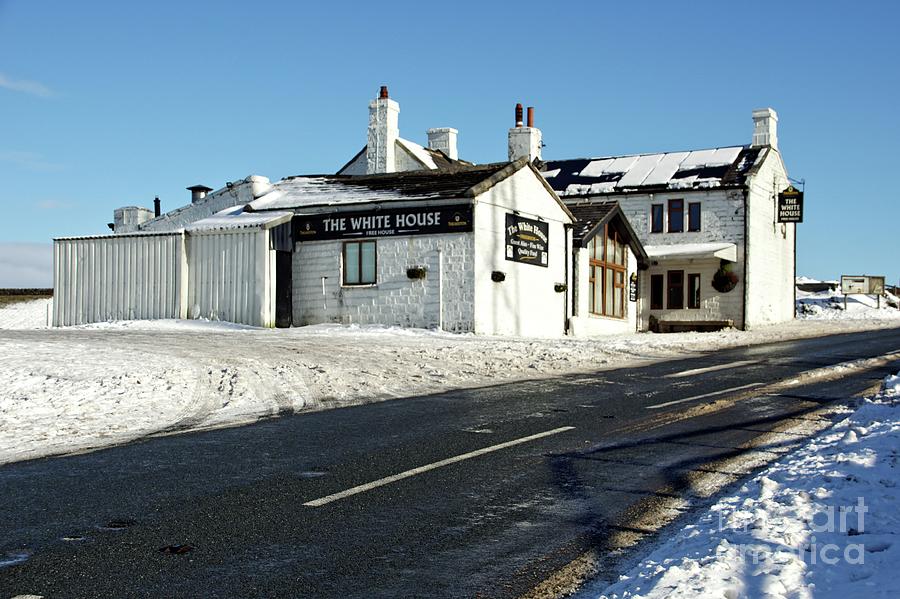 The White House pub, Littleborough, Lancashire Photograph by David Birchall