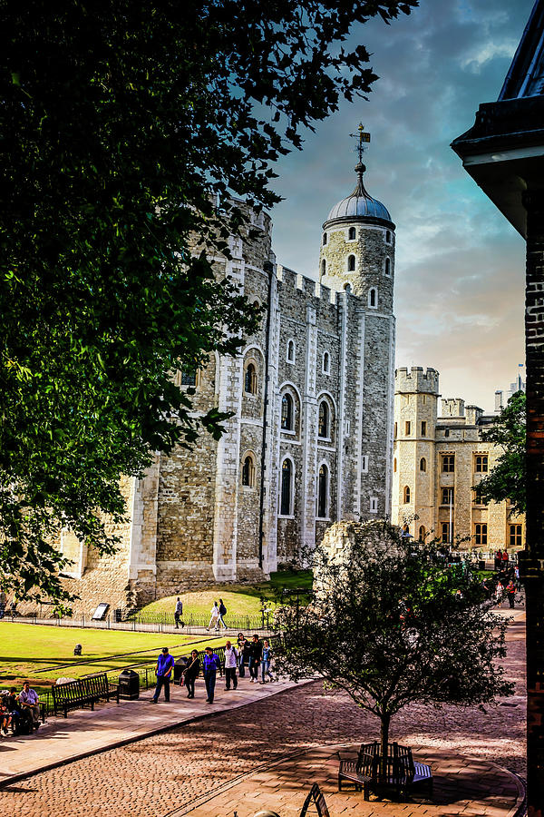 The White Tower Photograph by Chris Smith