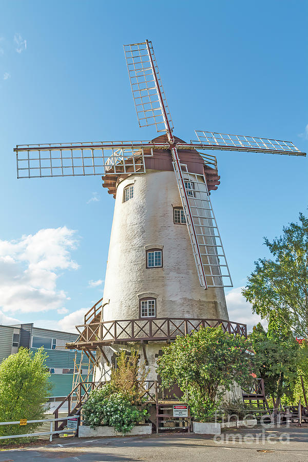 The Windmill, Launceston, Tasmania, Australia Photograph by Elaine Teague