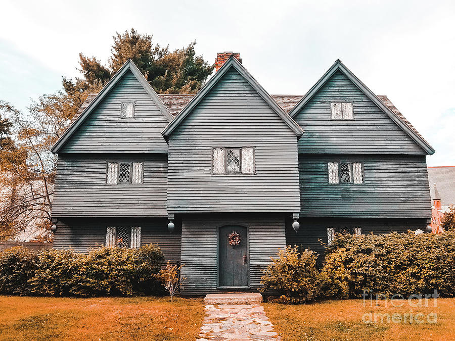 Architecture Photograph - The Witch House - Salem, Massachusetts by Jen Ratliff