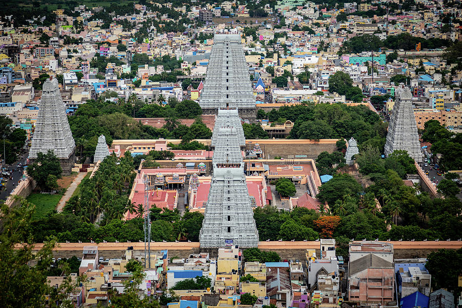 Arunachaleswara Temple Photograph by Sonny Marcyan