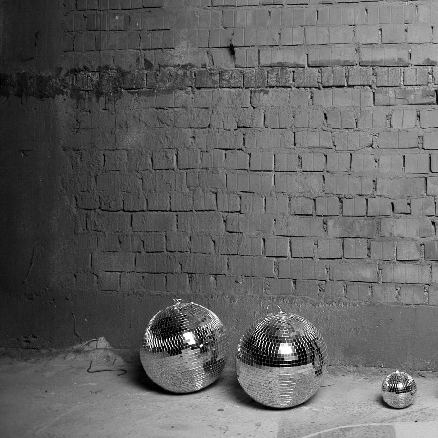 Three Discoballs Photograph by Unaemlag