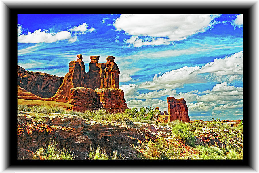 Three Gossips Photograph by Richard Risely