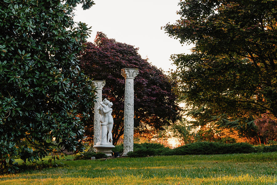 Fall Photograph - Three Graces At Sunset In Maymont Richmond Virginia by Robby Batte