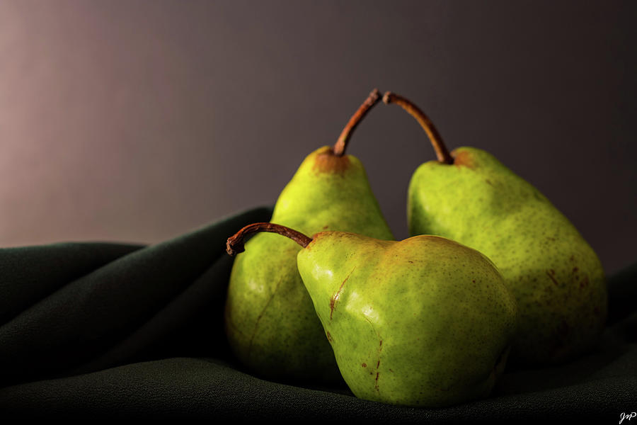 still life of pears