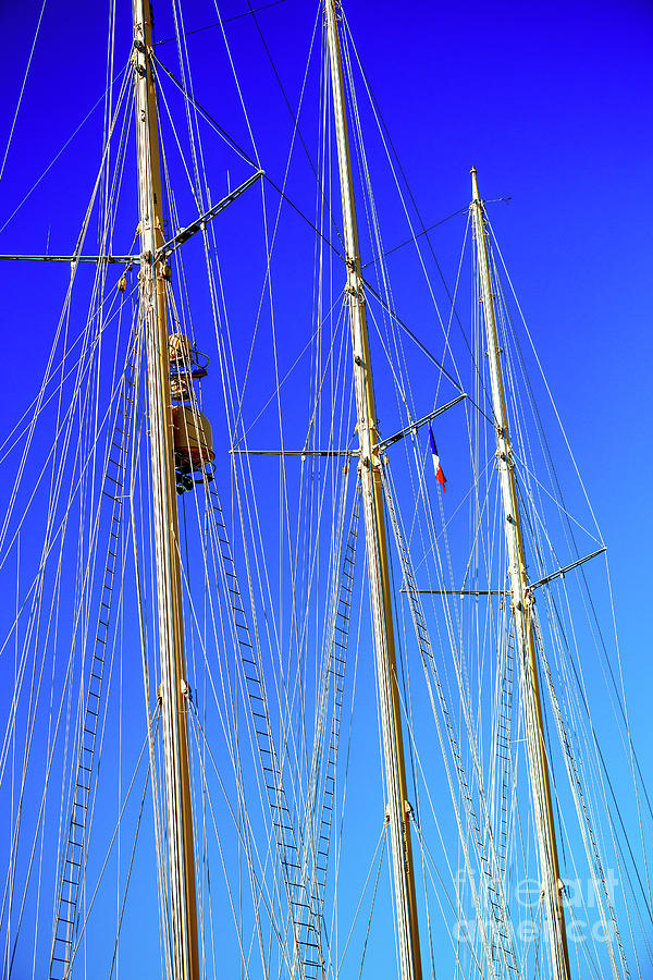 sailboat with 3 masts