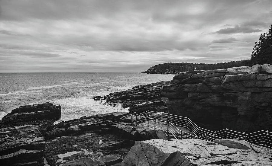 Thunder Hole Black And White Photograph by Dan Sproul