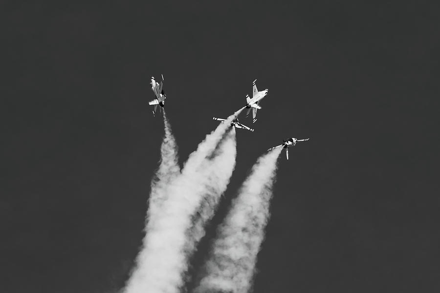 Thunderbirds Break Photograph by American Landscapes