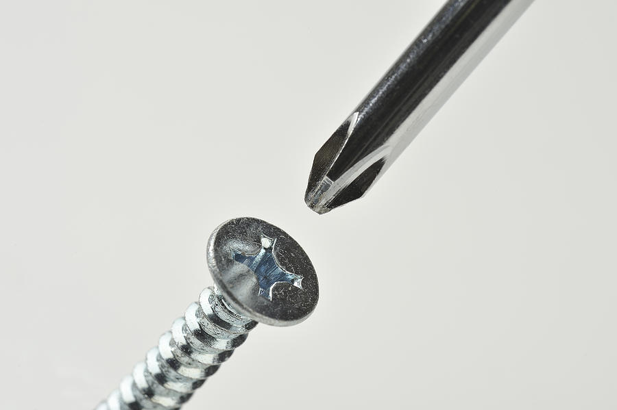 Tighten the screws Photograph by Yagi Studio