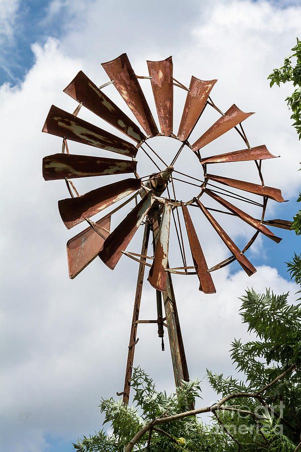 Time Worn Windmill Photograph by Elaine Teague