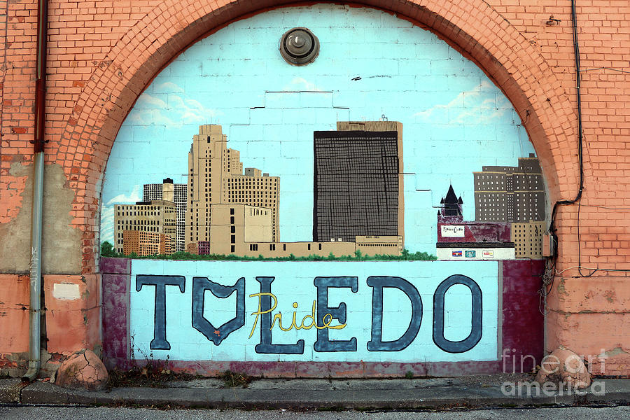 Toledo Mural 9053 Photograph by Jack Schultz