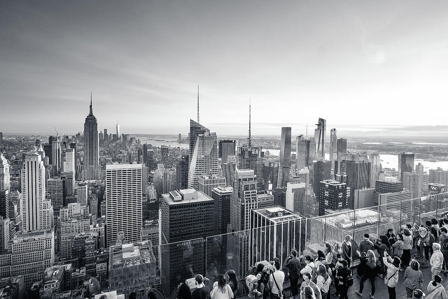 Top Of The Rock People Photograph by Alberto Zanoni