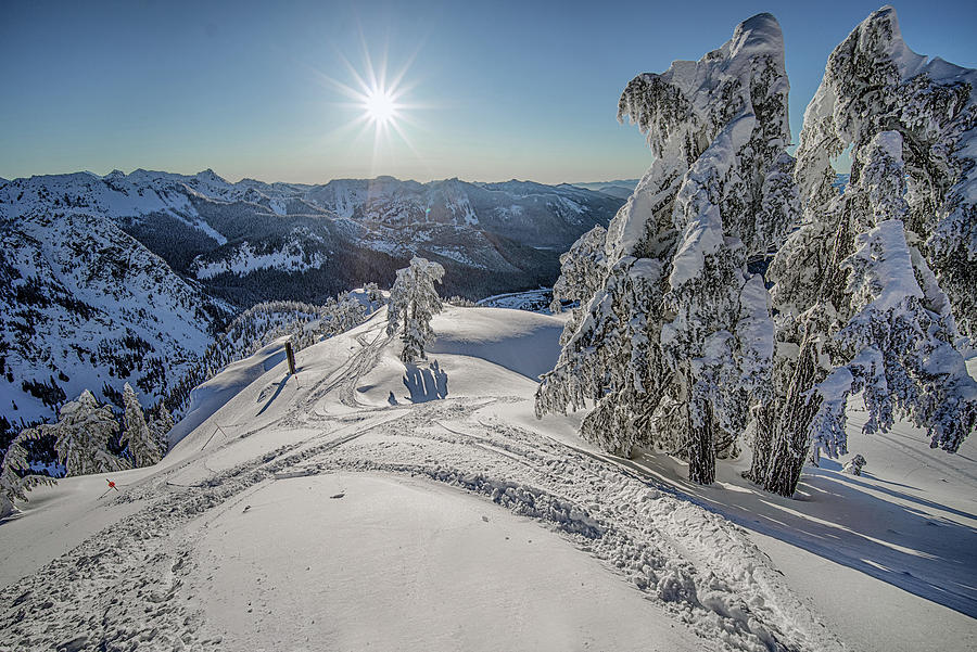 Alpental Photograph - Top of Two Sunrise by Geoffrey Ferguson