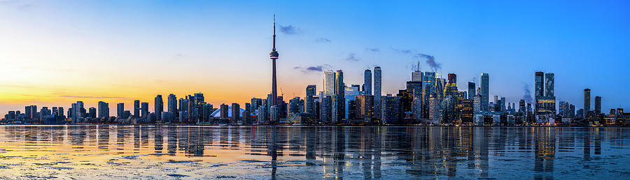 Toronto Winter Sunset Photograph by Dee Potter