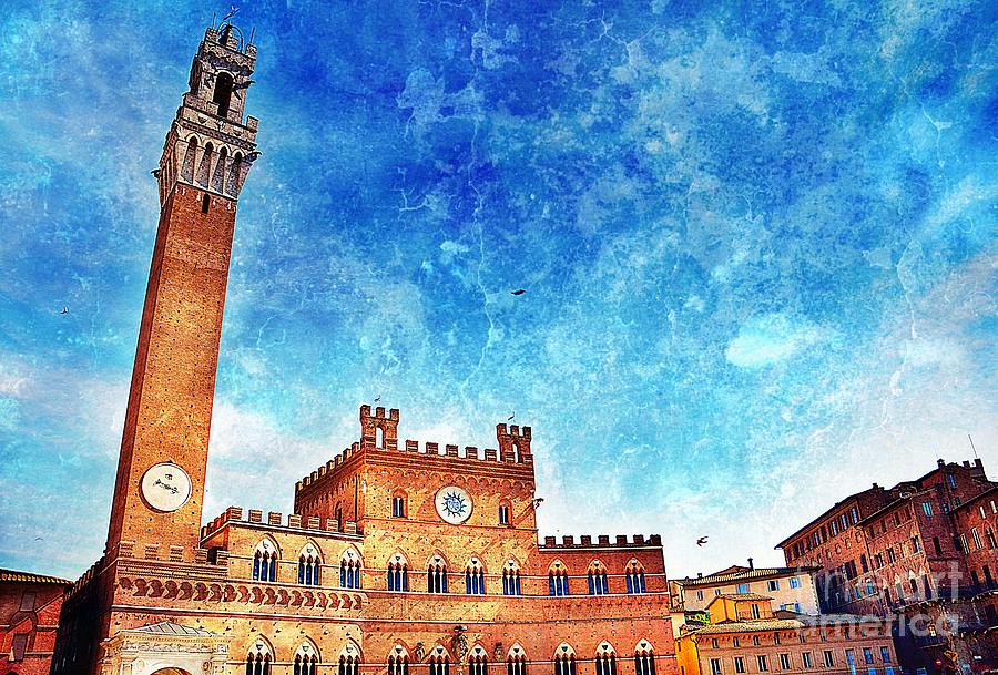 Torre del Mangia in Piazza del Campo in Siena Photograph by Ramona Matei