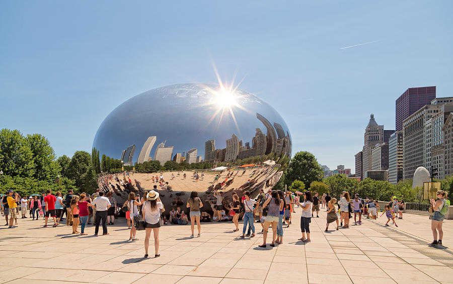 Tourists and Chicago Bean Photograph by Espiegle