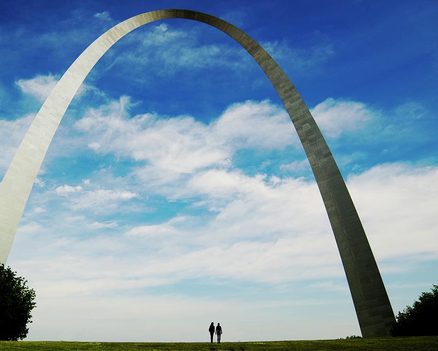 Saint Louis Arch Missouri Photograph by Bob Pardue