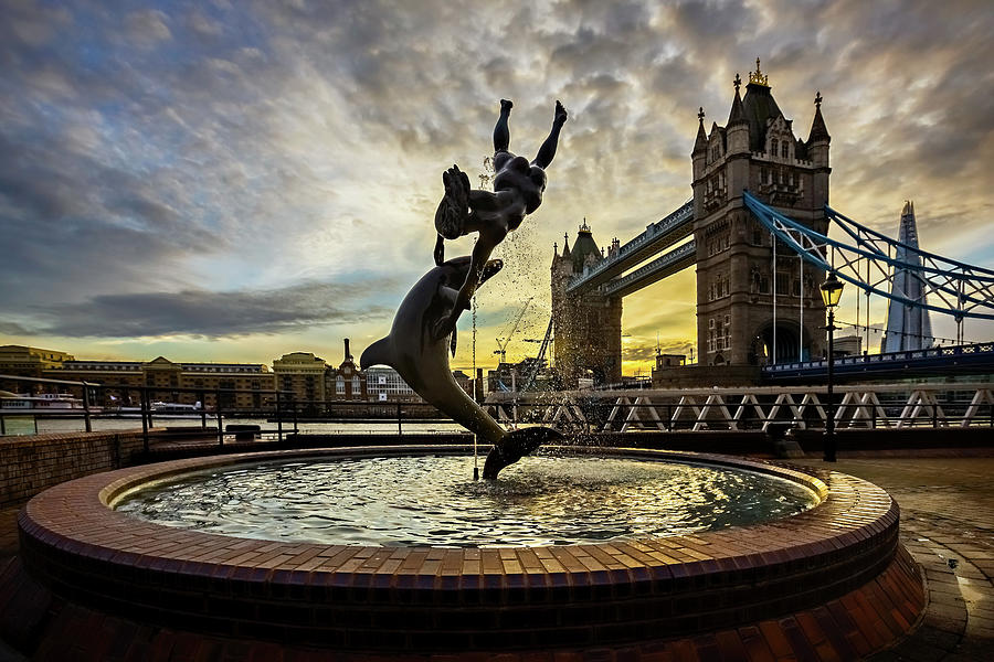 Tower Bridge and Girl With a Dolphin Photograph by Ian Good