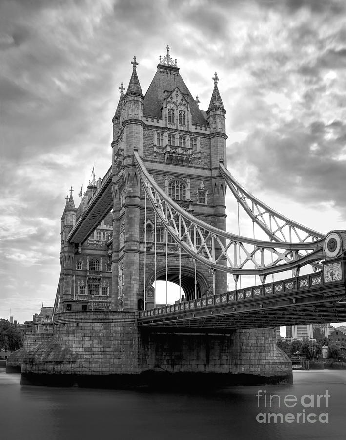 Tower Bridge Digital Art by Antonios Valamontes - Fine Art America