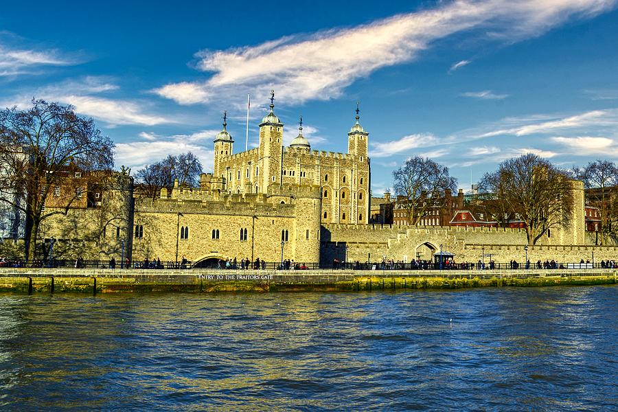 Tower Of London Photograph - Tower of London by Barry Marsh