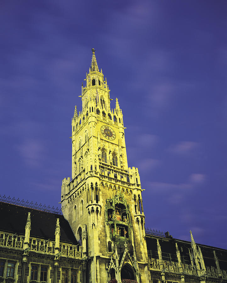 Tower of New Town Hall (Rathaus) and Glockenspiel, low angle view Photograph by Murat Taner