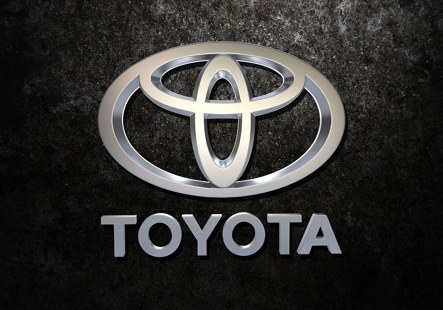 Toyota Logo Digital Art by Vittore Chatterton - Fine Art America