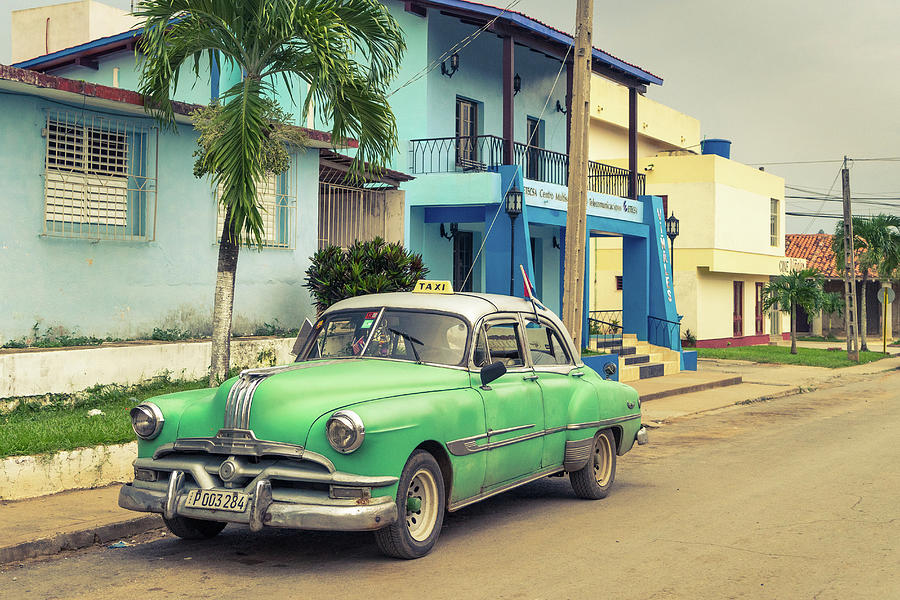 Traditional Cuban taxi Photograph by Alexander Cimbal - Fine Art America