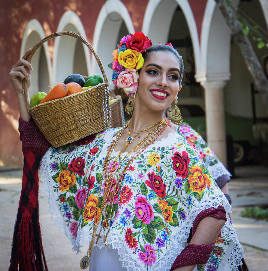 traditional Mexican folk dancer Photograph by Ann Moore