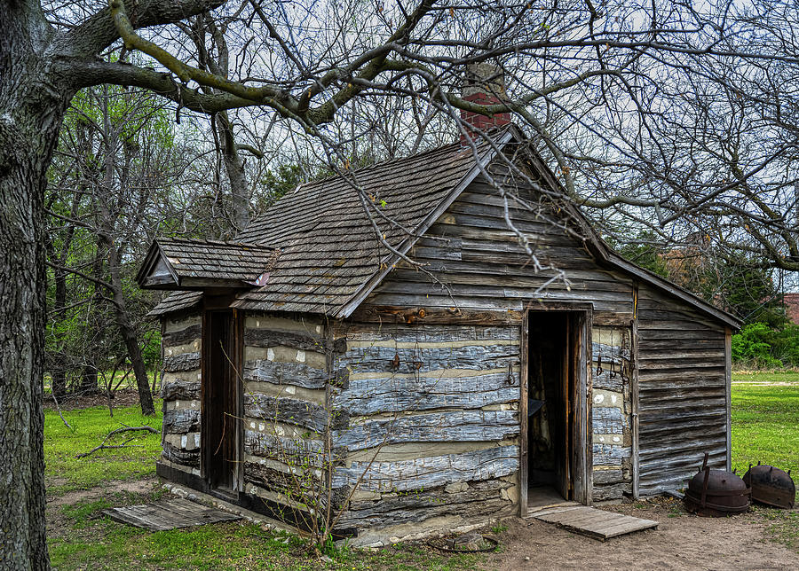 Trappers Log Cabin Photograph by Paul Freidlund