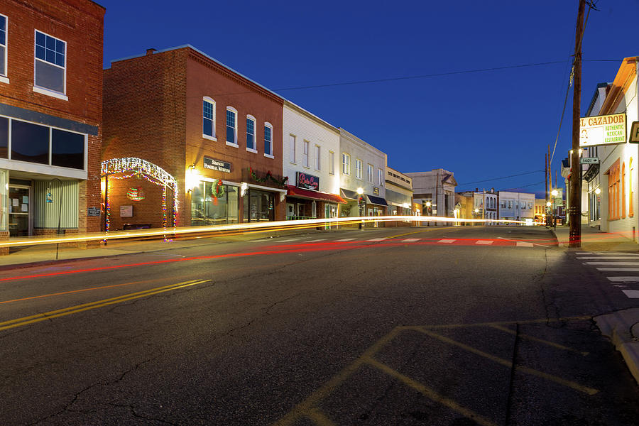 Travel on Main in Chatham Photograph by Tim Wilson - Fine Art America