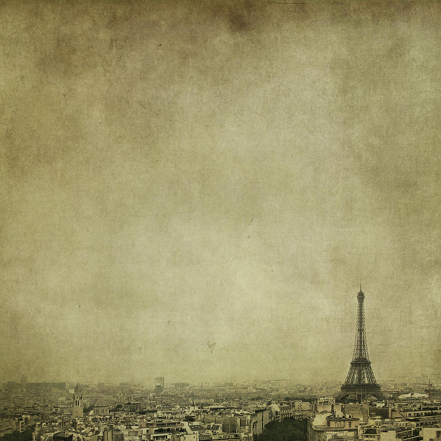 Paris Photograph - Trumphant by Andrew Paranavitana