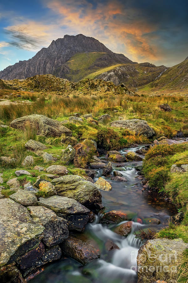 Tryfan Mountain Snowdonia Wales Photograph by Adrian Evans