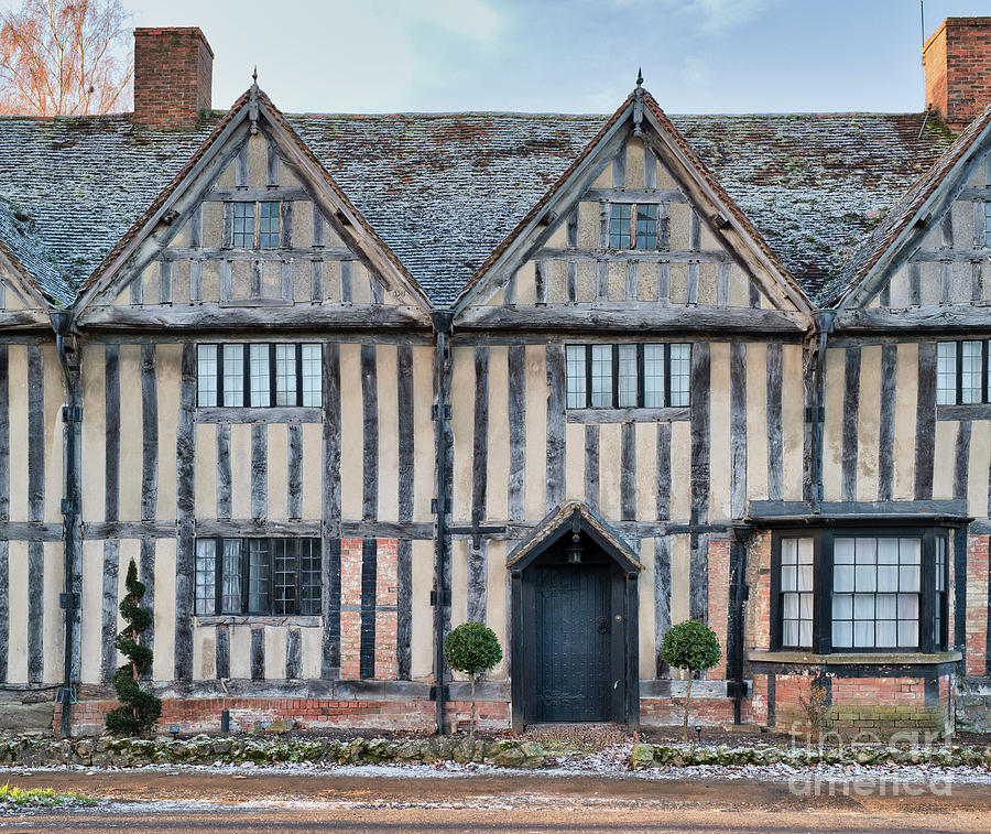 Tudor House in the Winter Frost in Long Itchington Photograph by Tim Gainey