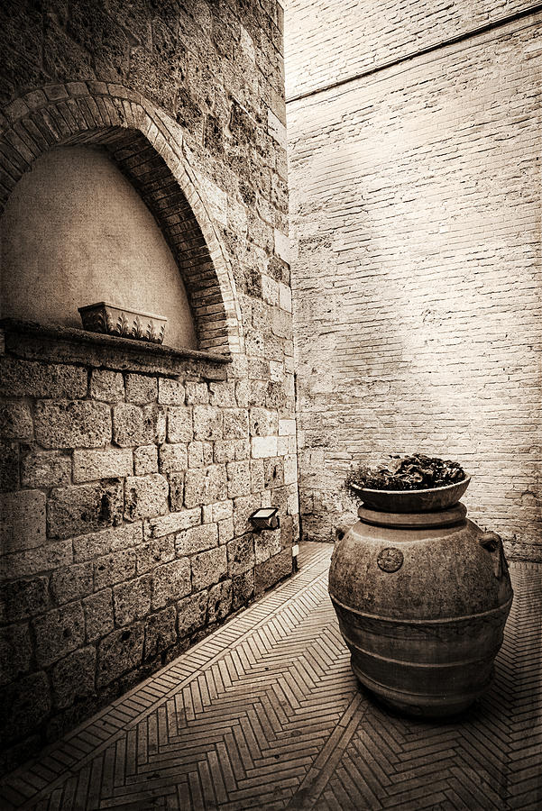 Tuscany-inside The Walls Of San Gimignano Photograph by Judy Wolinsky