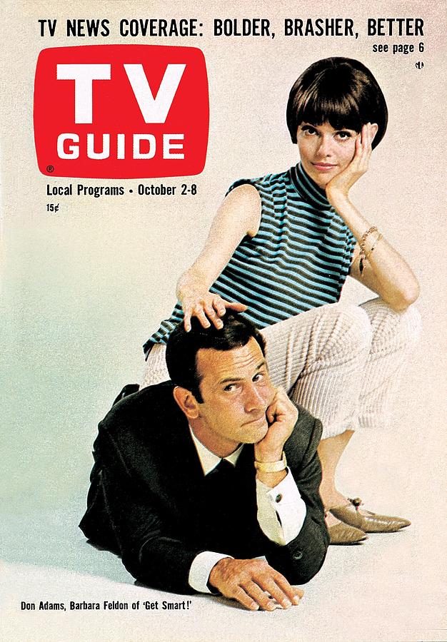 TV Guide TVGC001 H5689 Photograph by TV Guide Everett Collection TV Guide TVGC001 H5689 Photograph by TV Guide Everett Collection