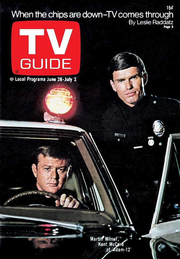 Television Photograph - TV Guide TVGC002 H5006 by TV Guide Everett Collection