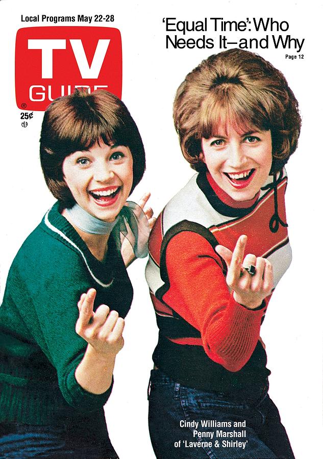 Television Photograph - TV Guide TVGC002 H5258 by TV Guide Everett Collection