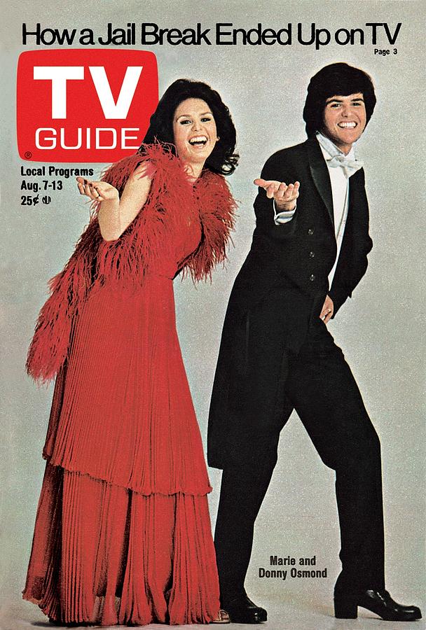 Television Photograph - TV Guide TVGC002 H5268 by TV Guide Everett Collection