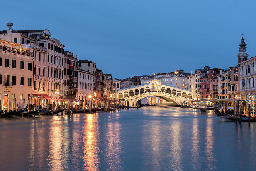 Twilight at the Rialto Bridge, Venice, Italy Photograph by Sarah Howard