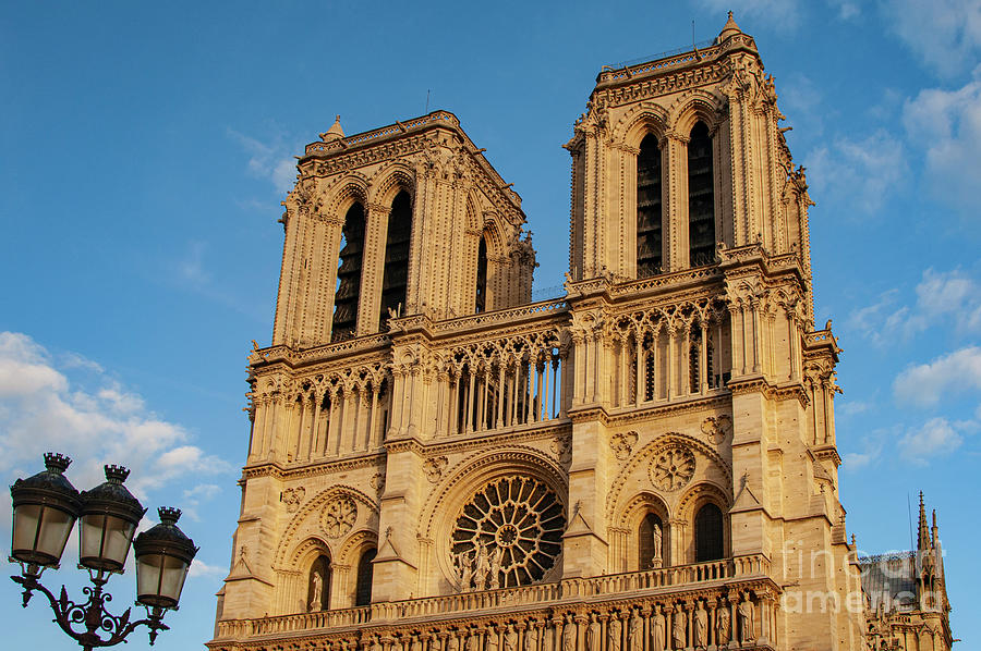 Twin Towers of Notre-Dame de Paris Photograph by Bob Phillips