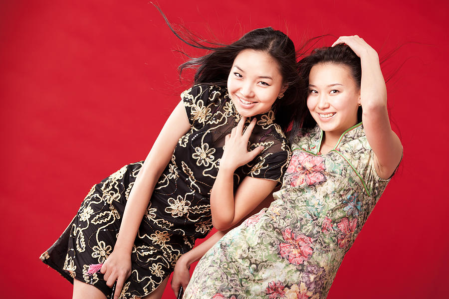 Two glamour girls Photograph by Laoshi
