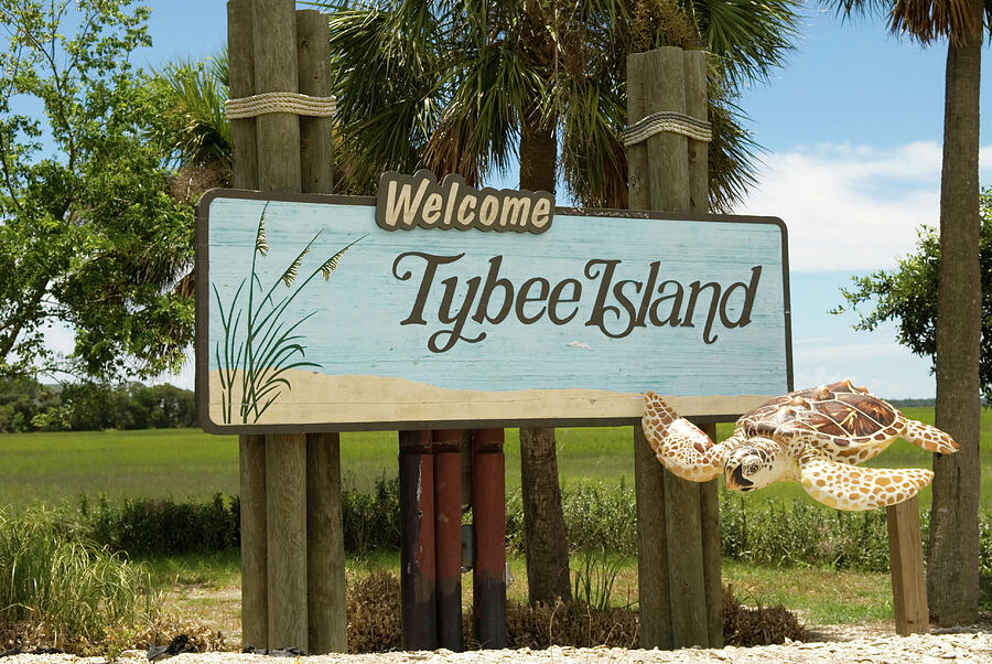 Tybee Island Welcome Sign Georgia Photograph by Bob Pardue