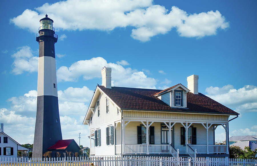 Tybee LIghthouse and LIghtkeepers House Photograph by Darryl Brooks