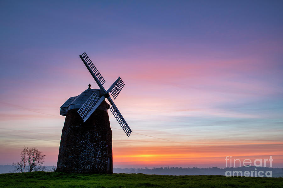 Tysoe Windmill Before Sunrise Photograph by Tim Gainey
