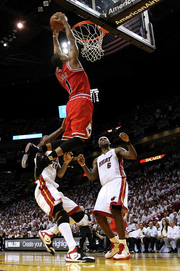 Udonis Haslem, Derrick Rose, and Lebron James Photograph by Mike Ehrmann